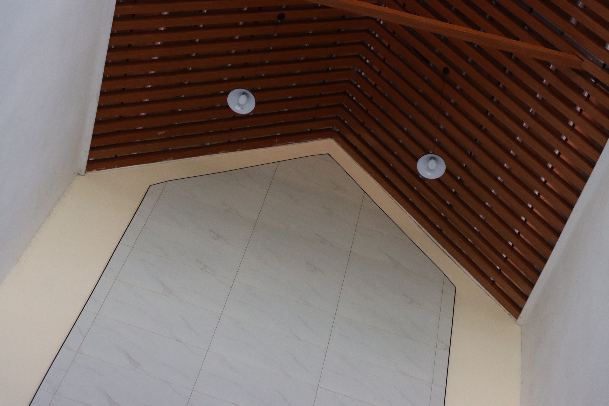 How to Choose the Right Tiles for Your Home